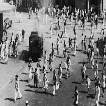 Calls off theNon-Cooperation Movement after the Chauri-Chaura incident
